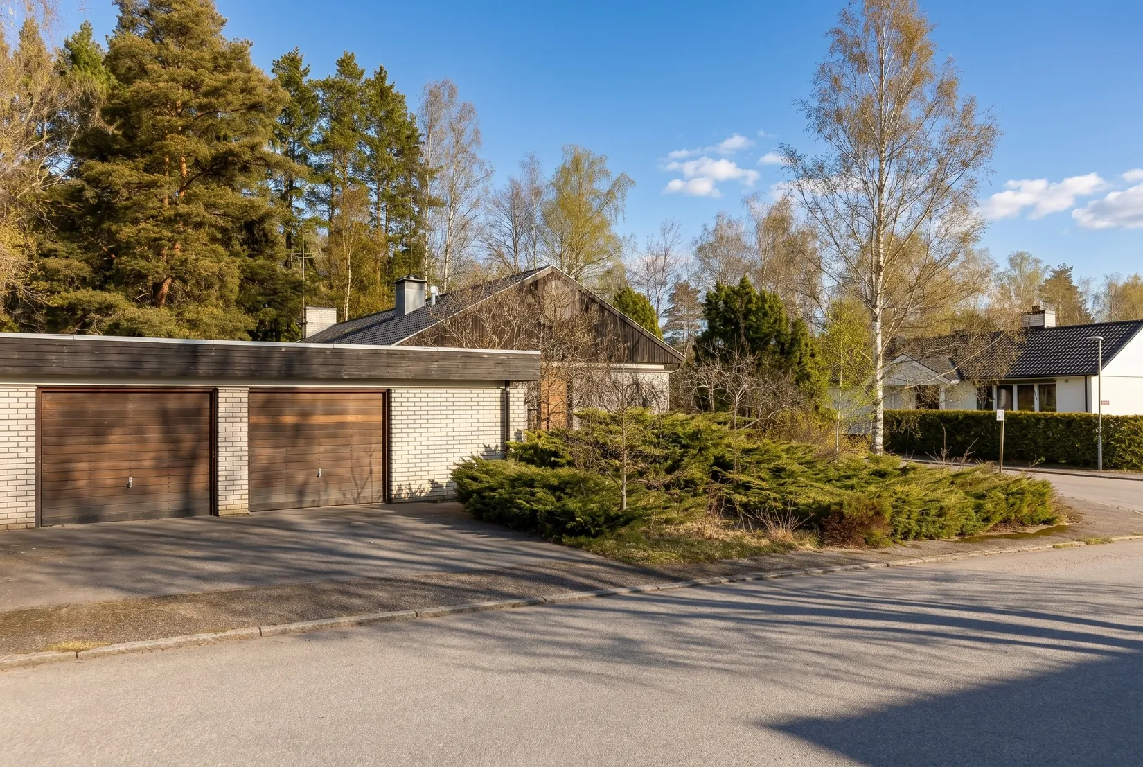 Villa, Boplatsgatan 2, Bjurhovda, Västerås