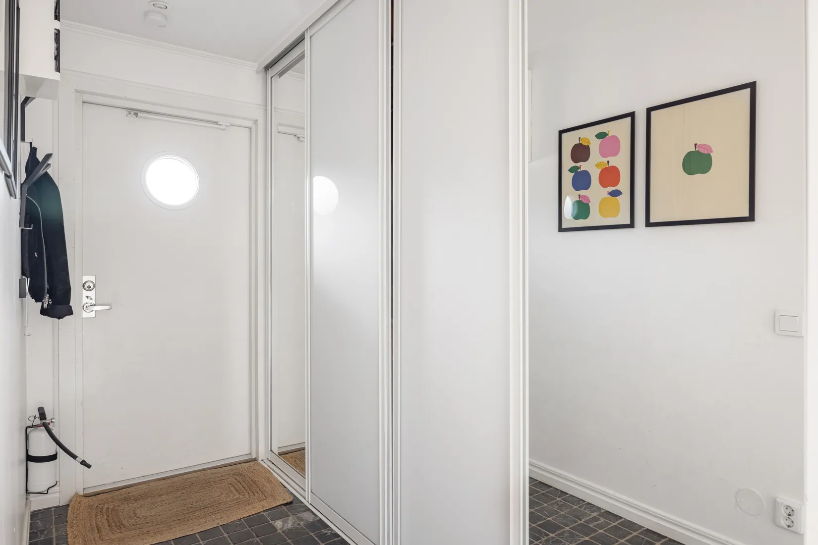 Bostadsrätt, Radhus, Slåttervägen 2E, Segeltorp, Huddinge