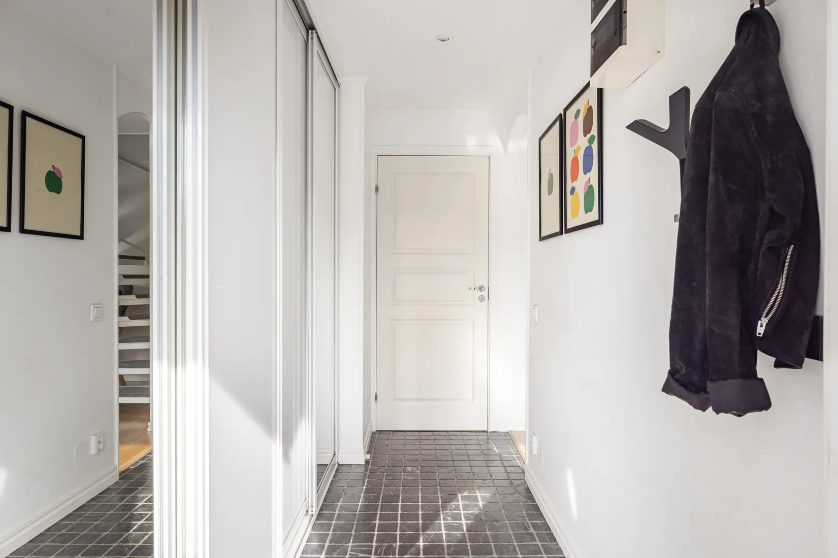 Bostadsrätt, Radhus, Slåttervägen 2E, Segeltorp, Huddinge