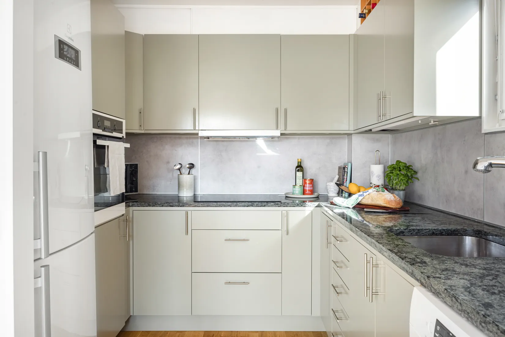 Bostadsrätt, Radhus, Slåttervägen 2E, Segeltorp, Huddinge