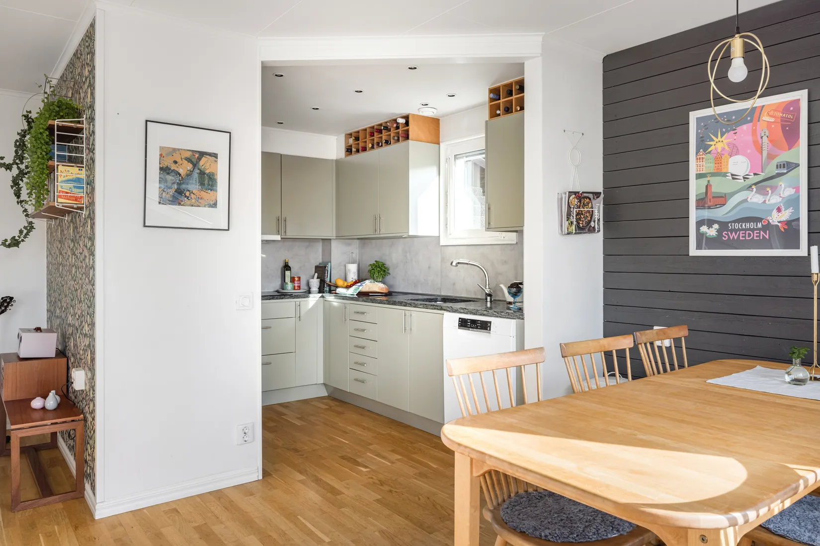 Bostadsrätt, Radhus, Slåttervägen 2E, Segeltorp, Huddinge