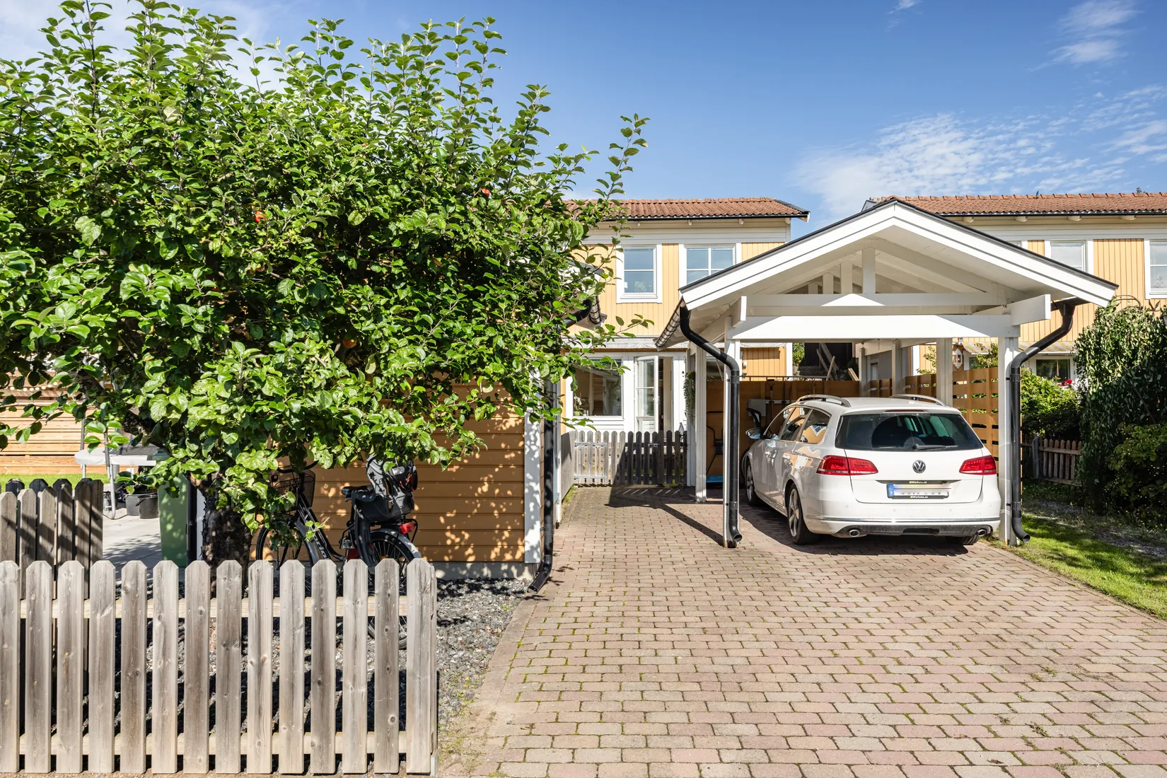 Bostadsrätt, Radhus, Slåttervägen 2E, Segeltorp, Huddinge