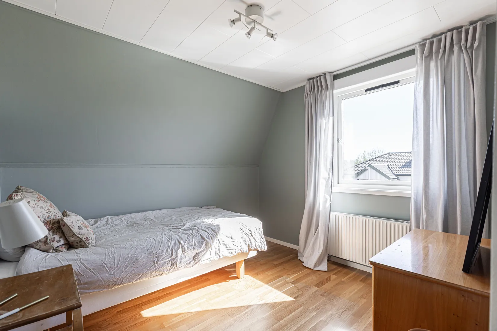 Villa, Parkvägen 17, Södra Skiljebo, Västerås