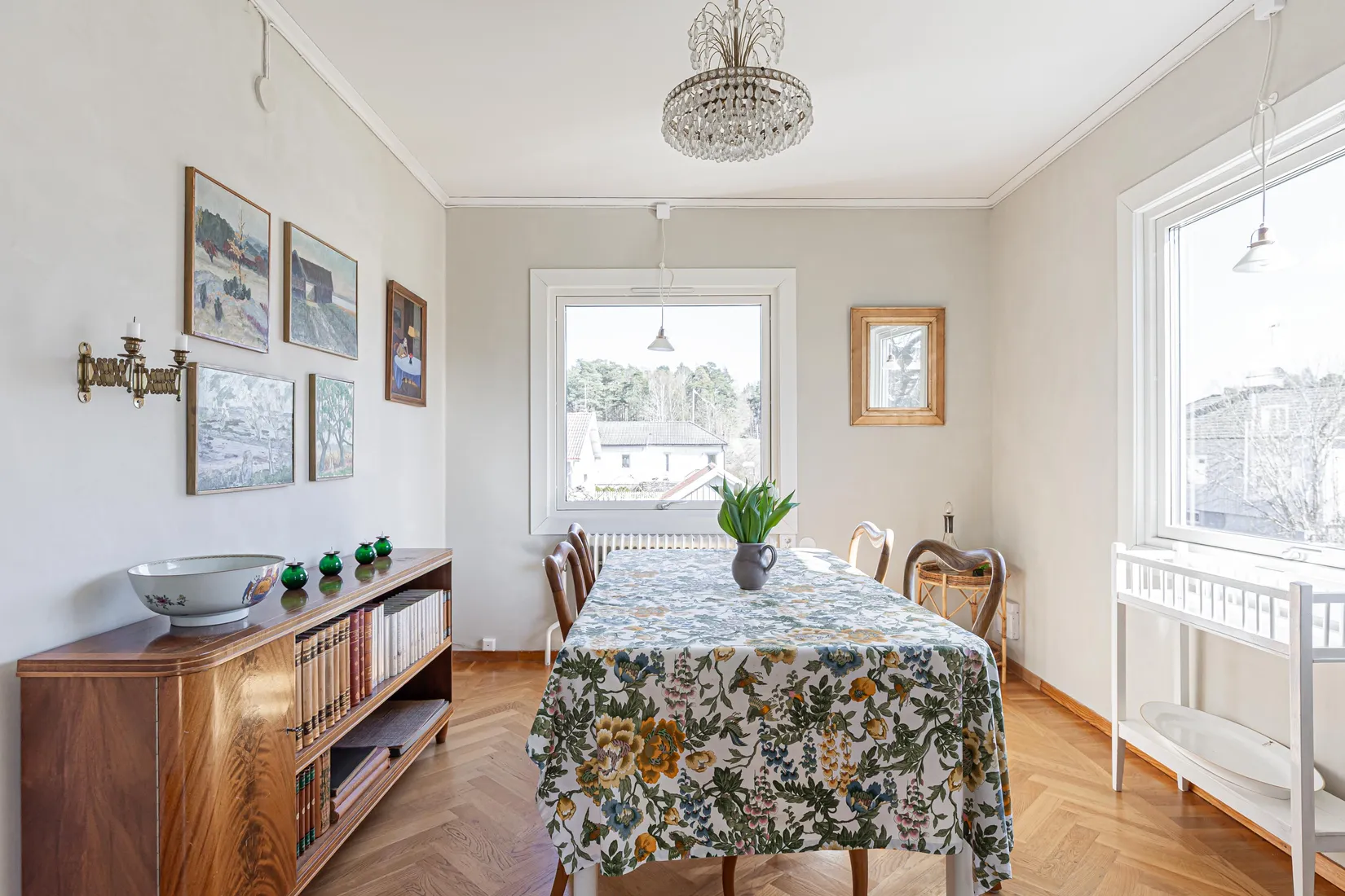 Villa, Parkvägen 17, Södra Skiljebo, Västerås