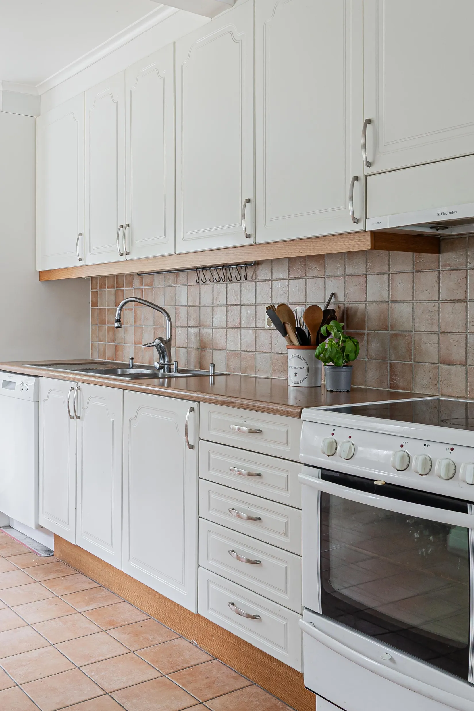 Villa, Årby 42, Hallstahammar