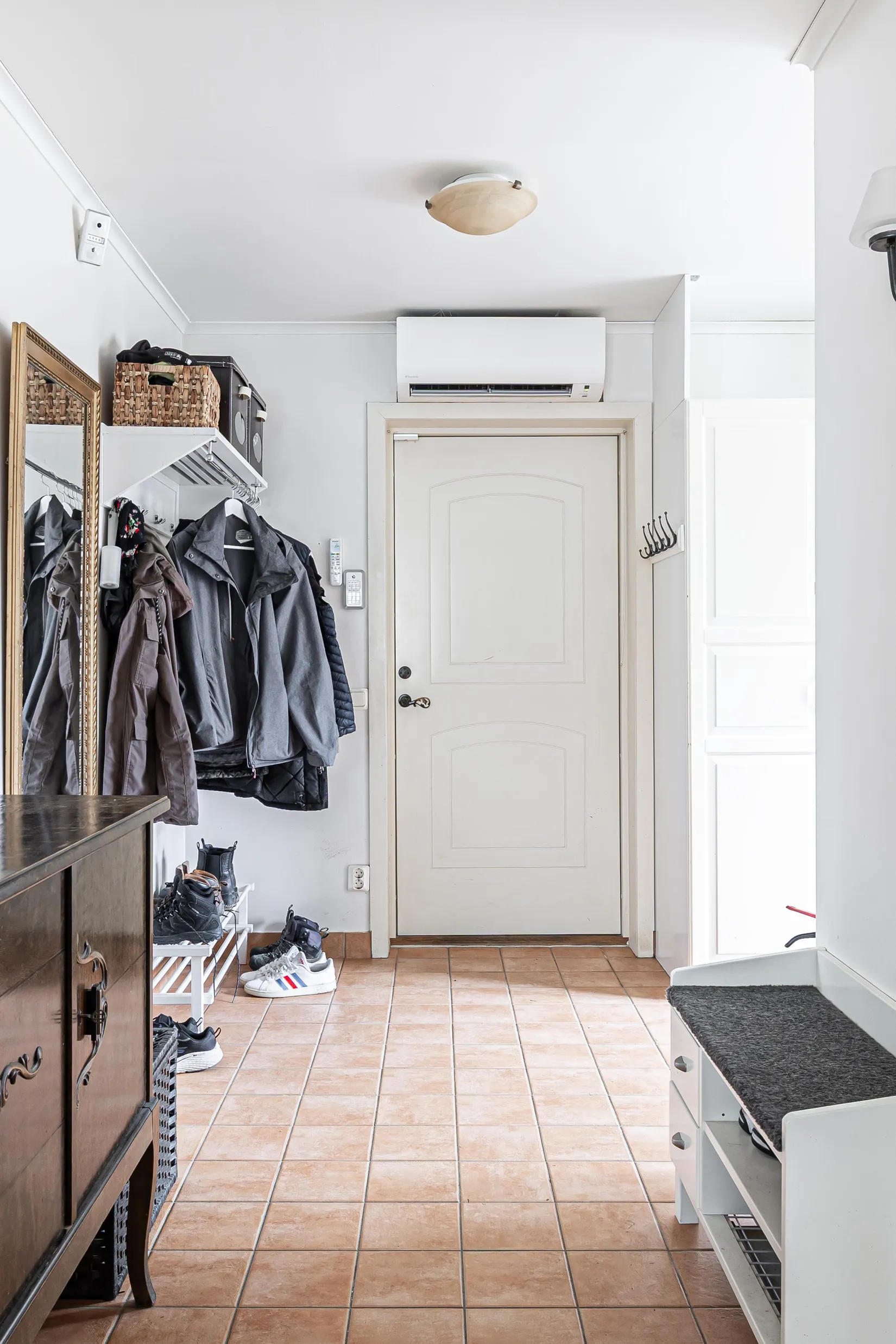 Villa, Årby 42, Hallstahammar