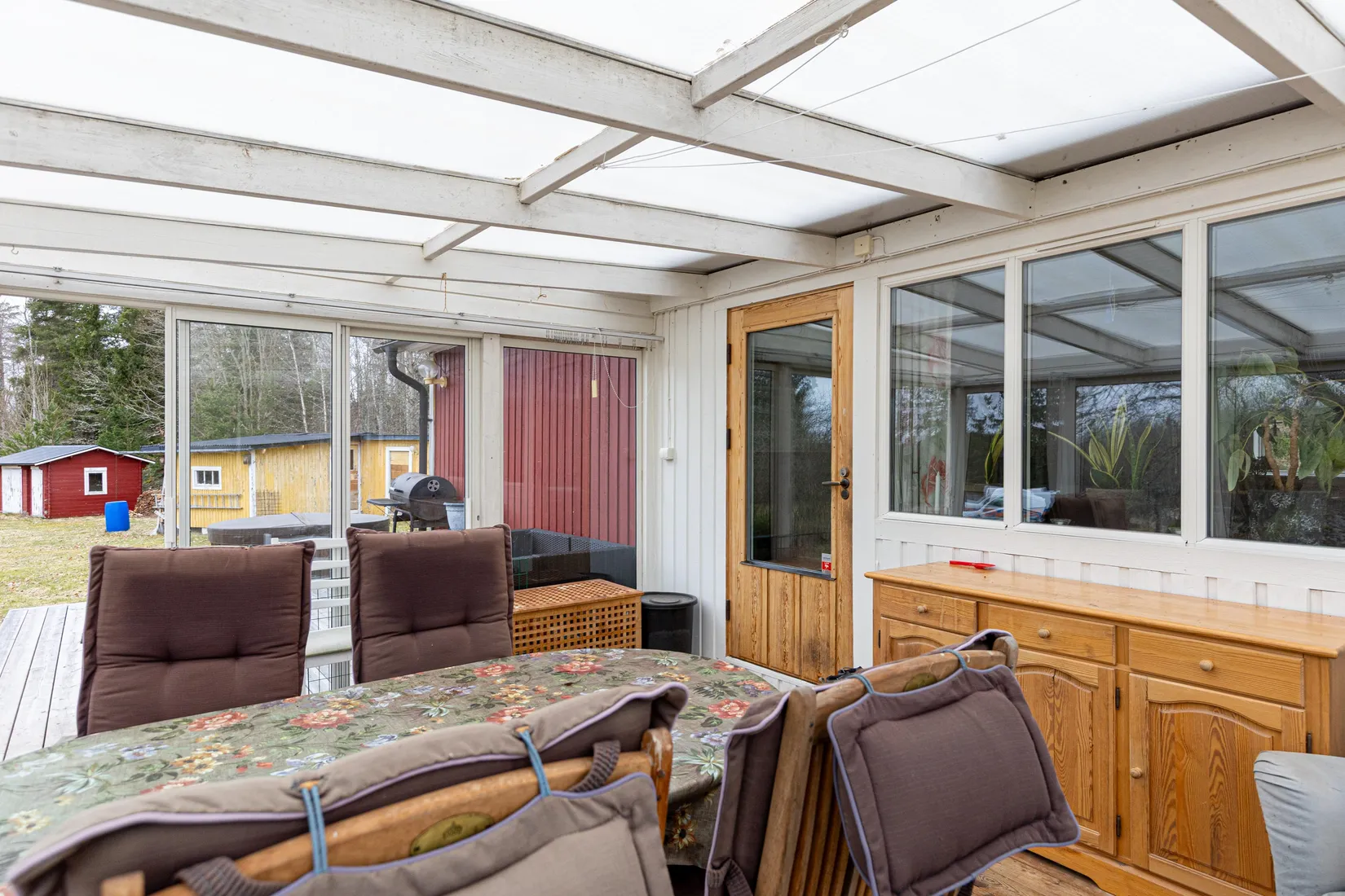 Villa, Årby 42, Hallstahammar