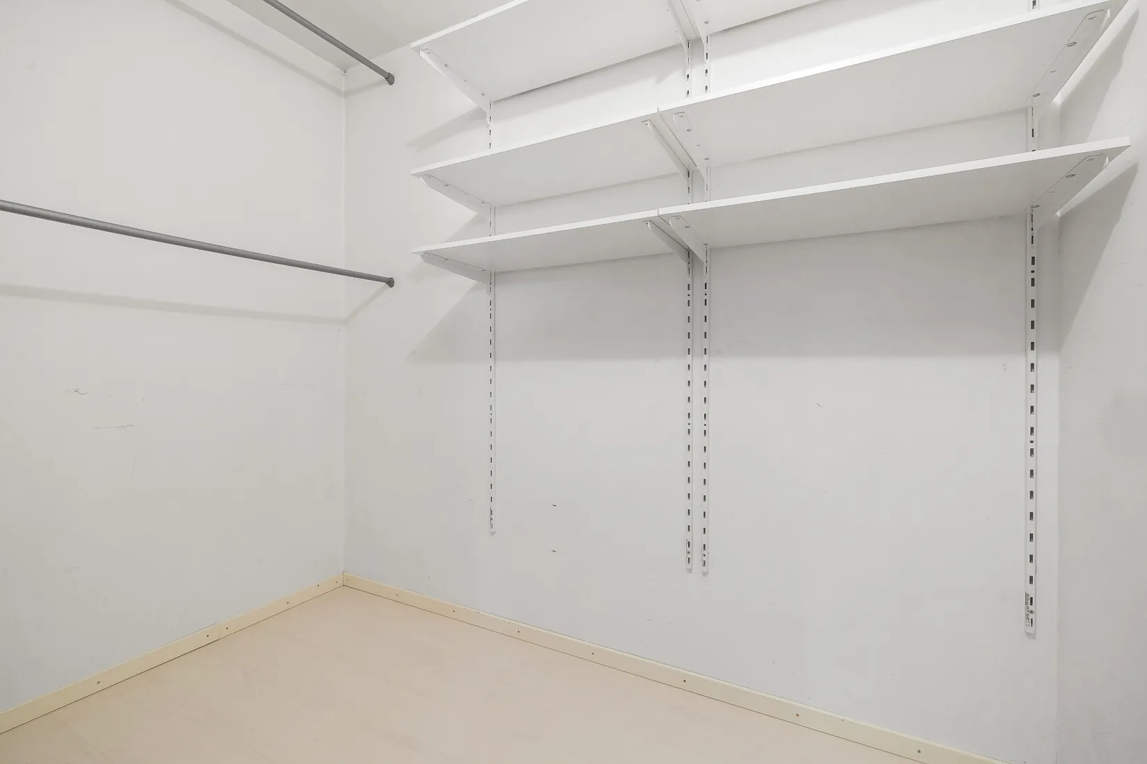 Bostadsrätt, Bergaparksvägen 6, Åkersberga Centrum, Österåker