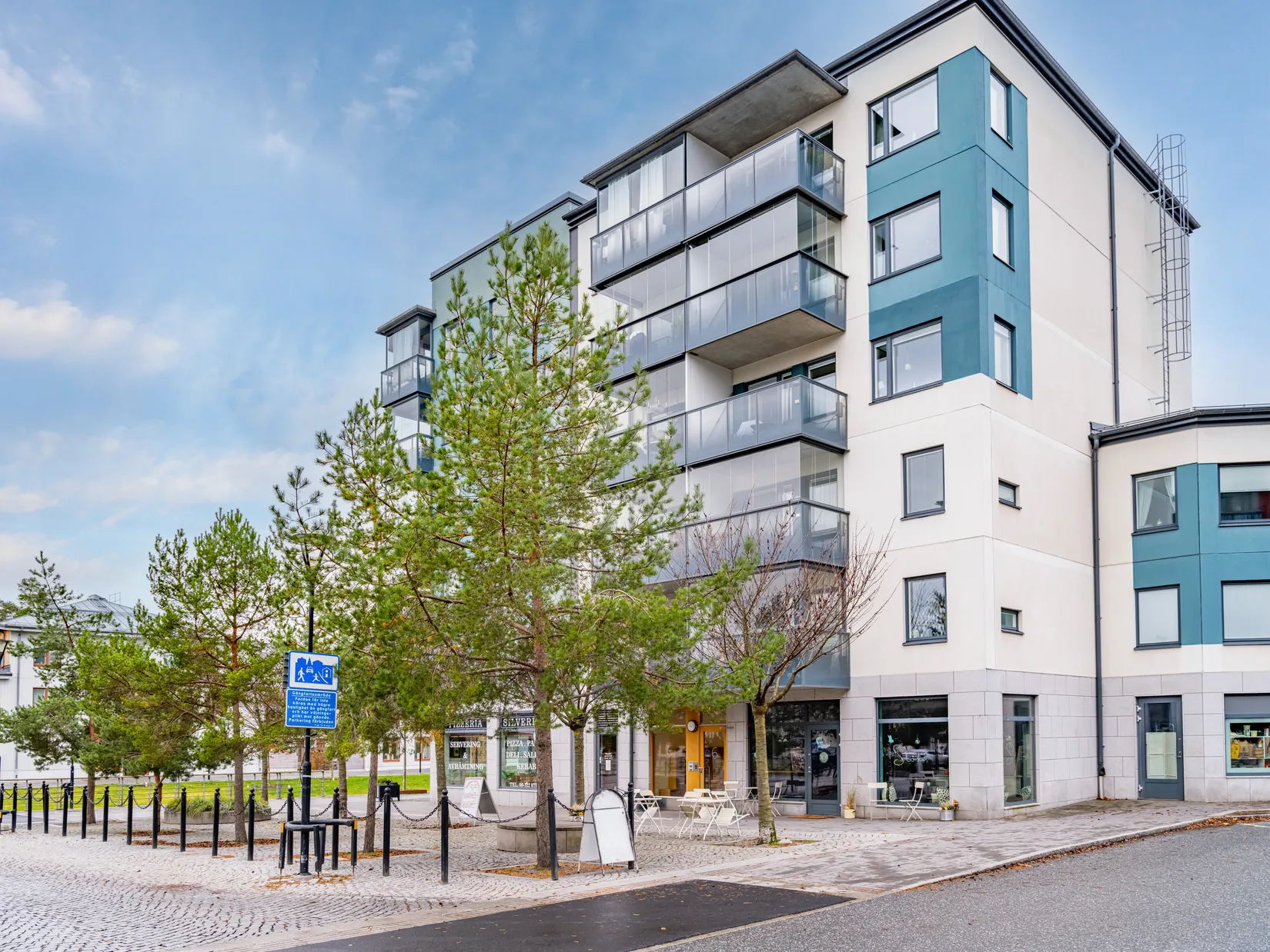 Villa, Radhus, Sländstigen 27, Silverdal, Sollentuna