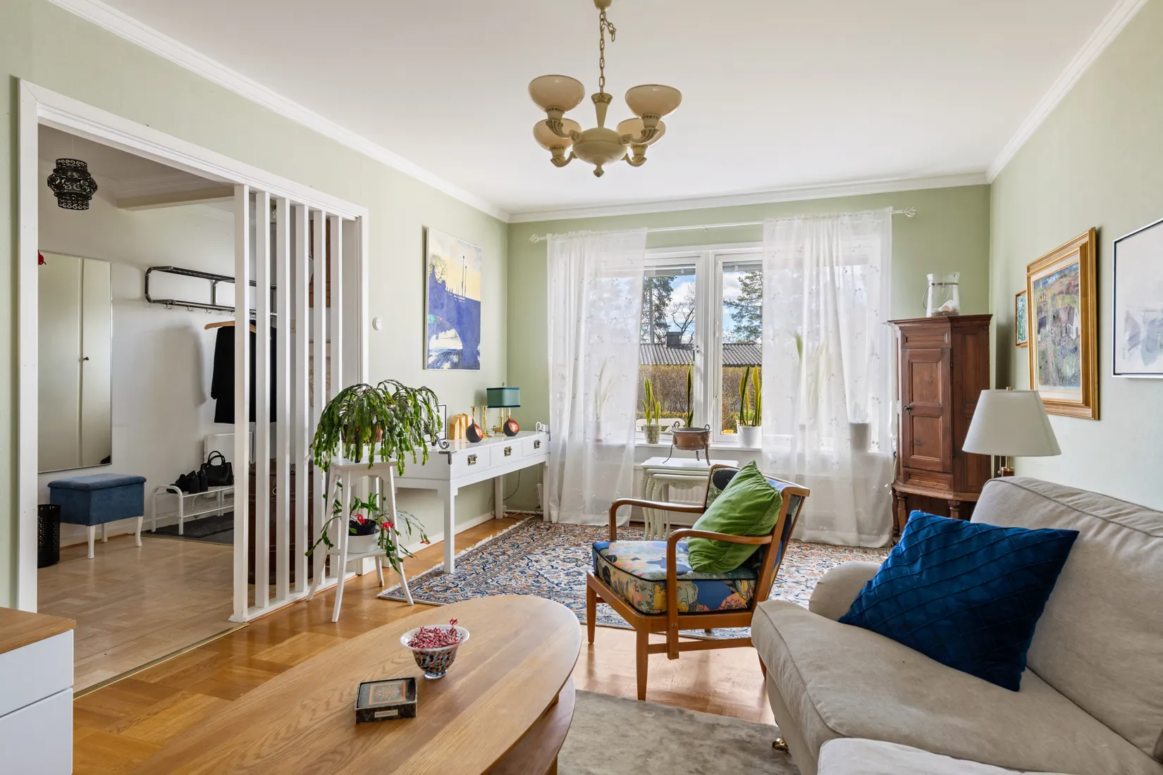 Villa, Radhus, Orrvägen 8, Norskogen Näsbypark, Täby