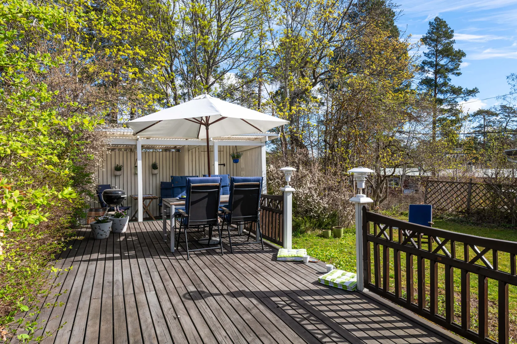 Villa, Radhus, Orrvägen 8, Norskogen Näsbypark, Täby