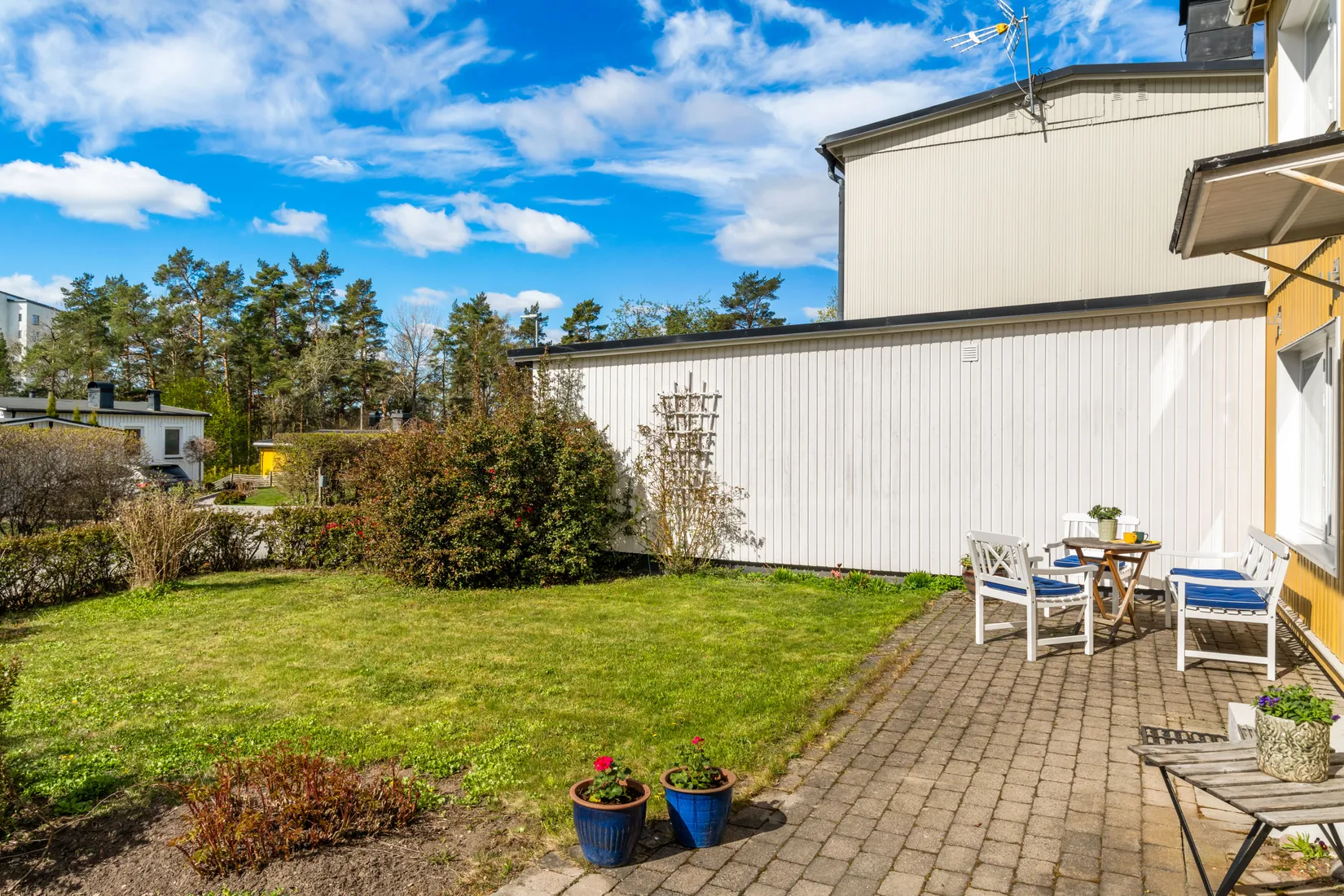 Villa, Radhus, Orrvägen 8, Norskogen Näsbypark, Täby