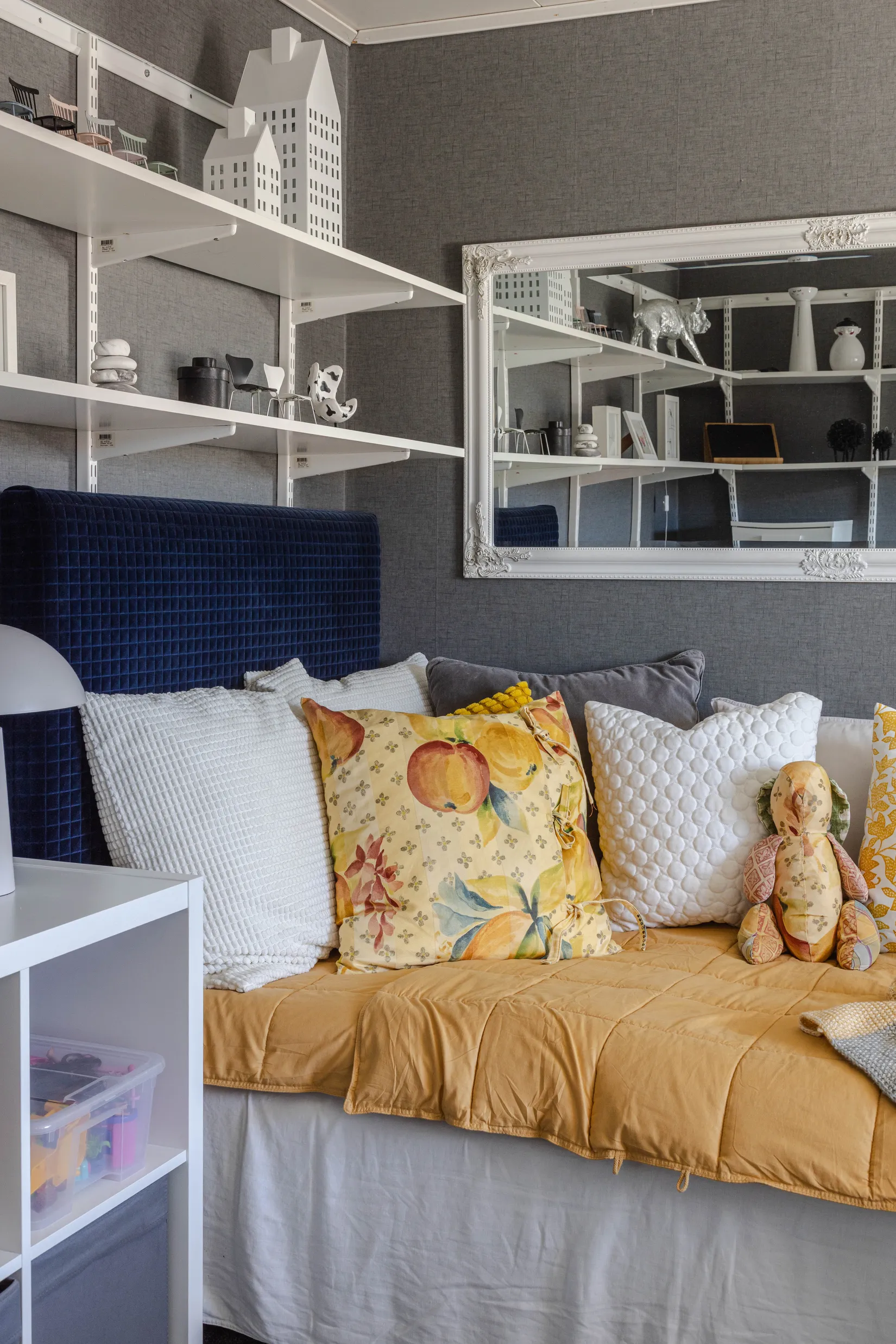 Radhus, Lokförargatan 40, Tillberga, Västerås