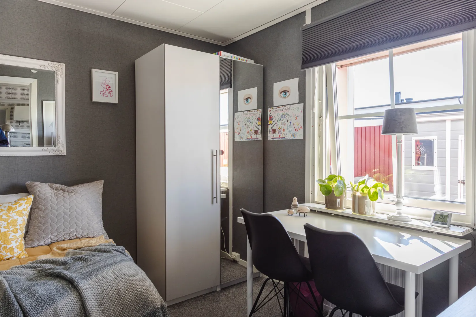 Radhus, Lokförargatan 40, Tillberga, Västerås