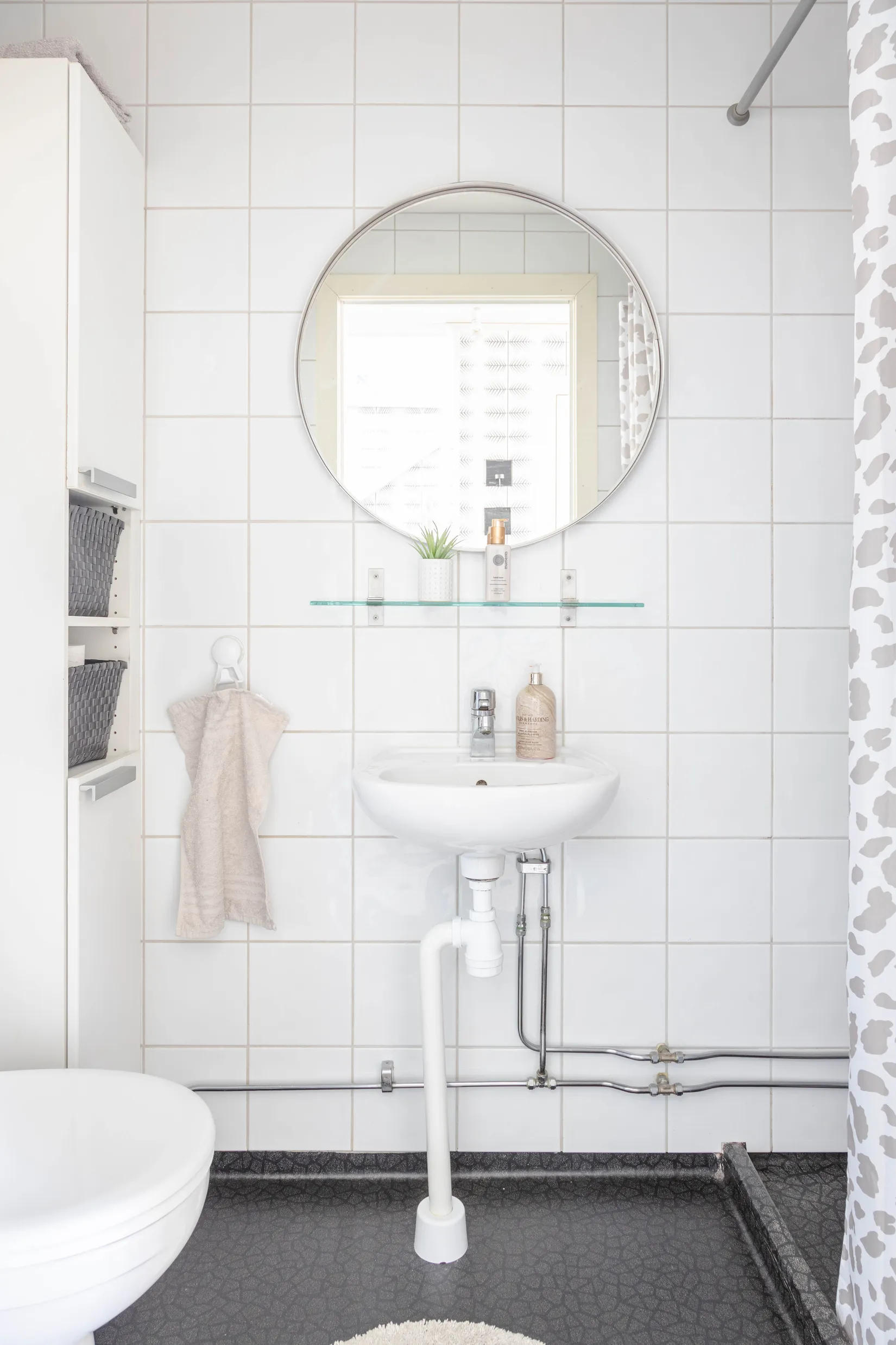 Radhus, Lokförargatan 40, Tillberga, Västerås