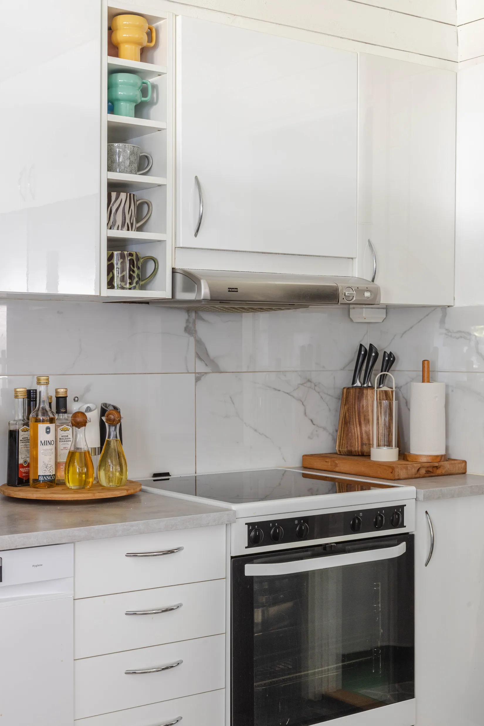 Radhus, Lokförargatan 40, Tillberga, Västerås