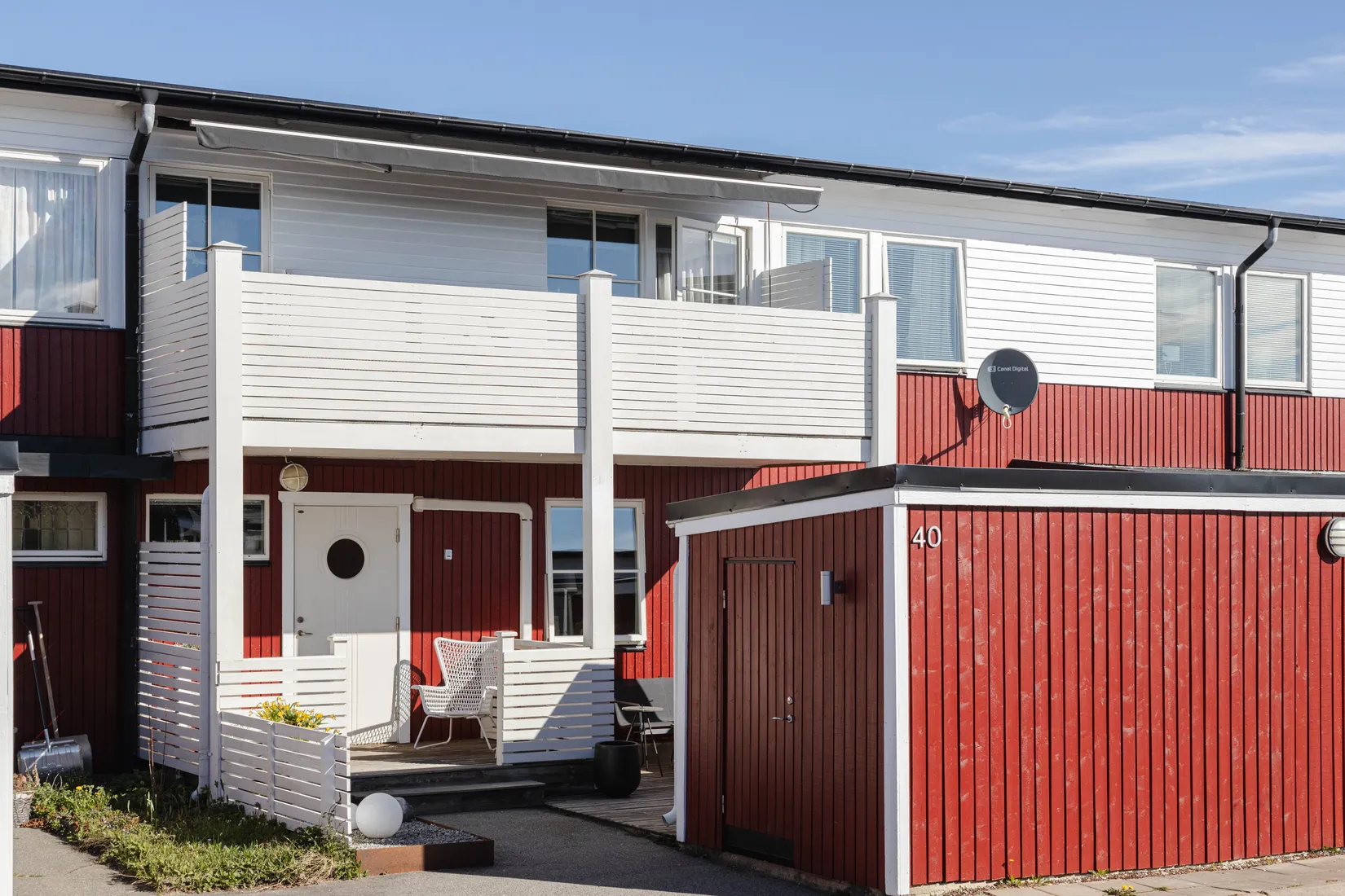 Radhus, Lokförargatan 40, Tillberga, Västerås