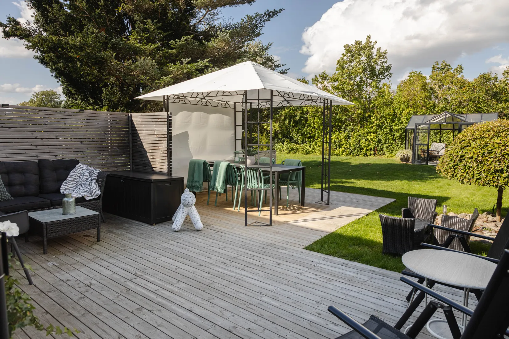 Radhus, Lokförargatan 40, Tillberga, Västerås