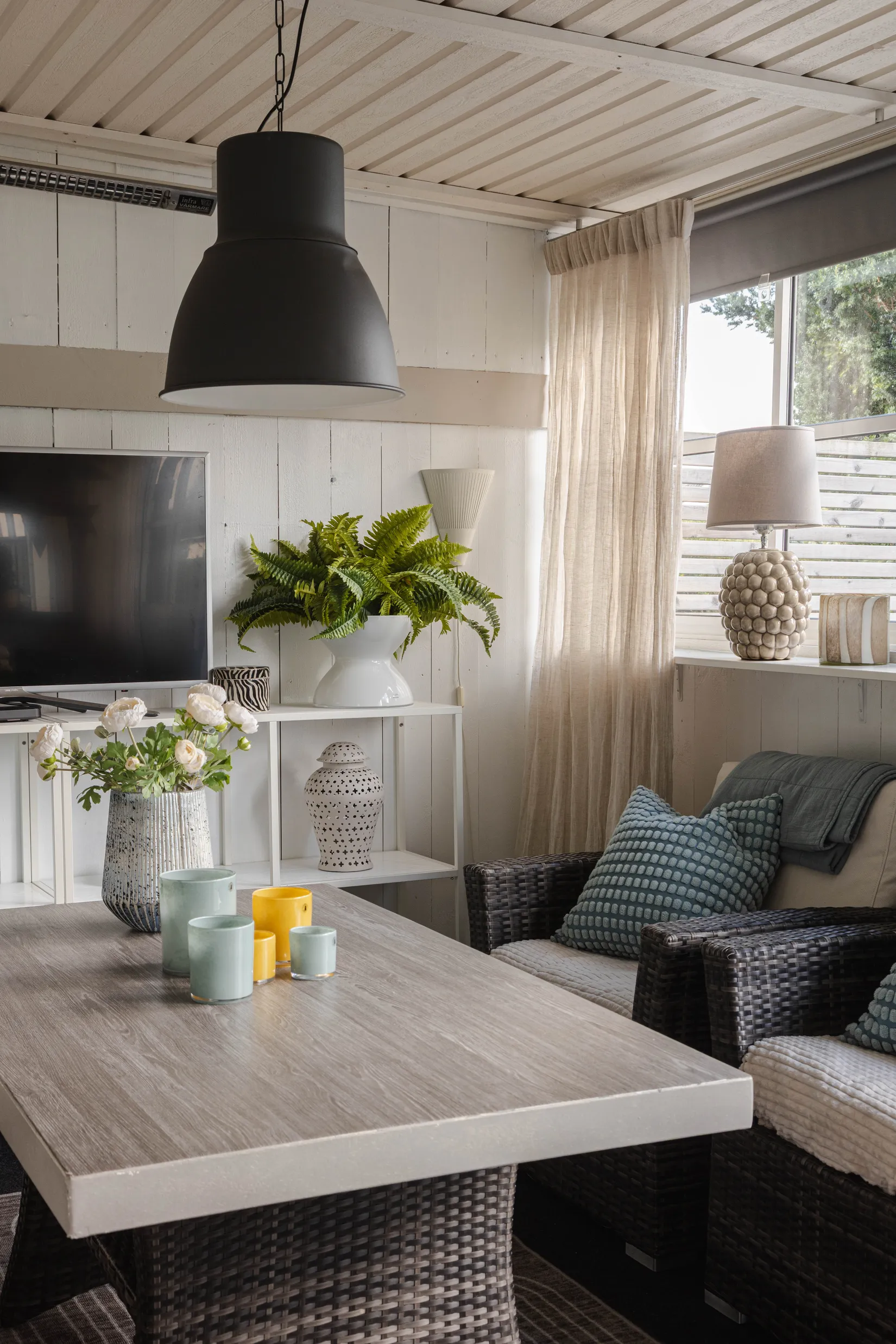 Radhus, Lokförargatan 40, Tillberga, Västerås