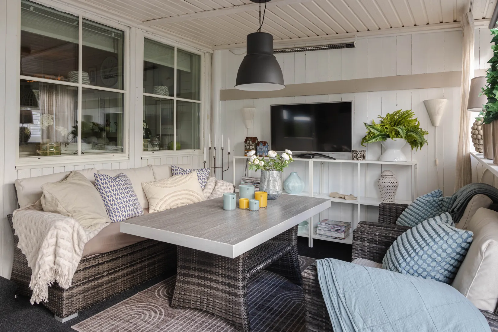 Radhus, Lokförargatan 40, Tillberga, Västerås