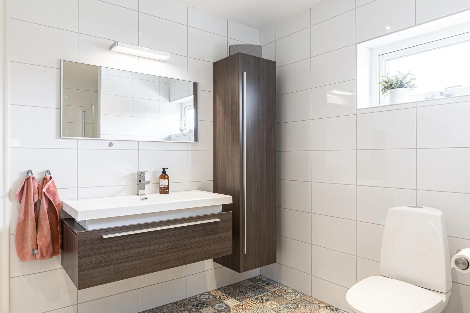 Villa, Medelpadsvägen 5, Norra Gryta, Västerås