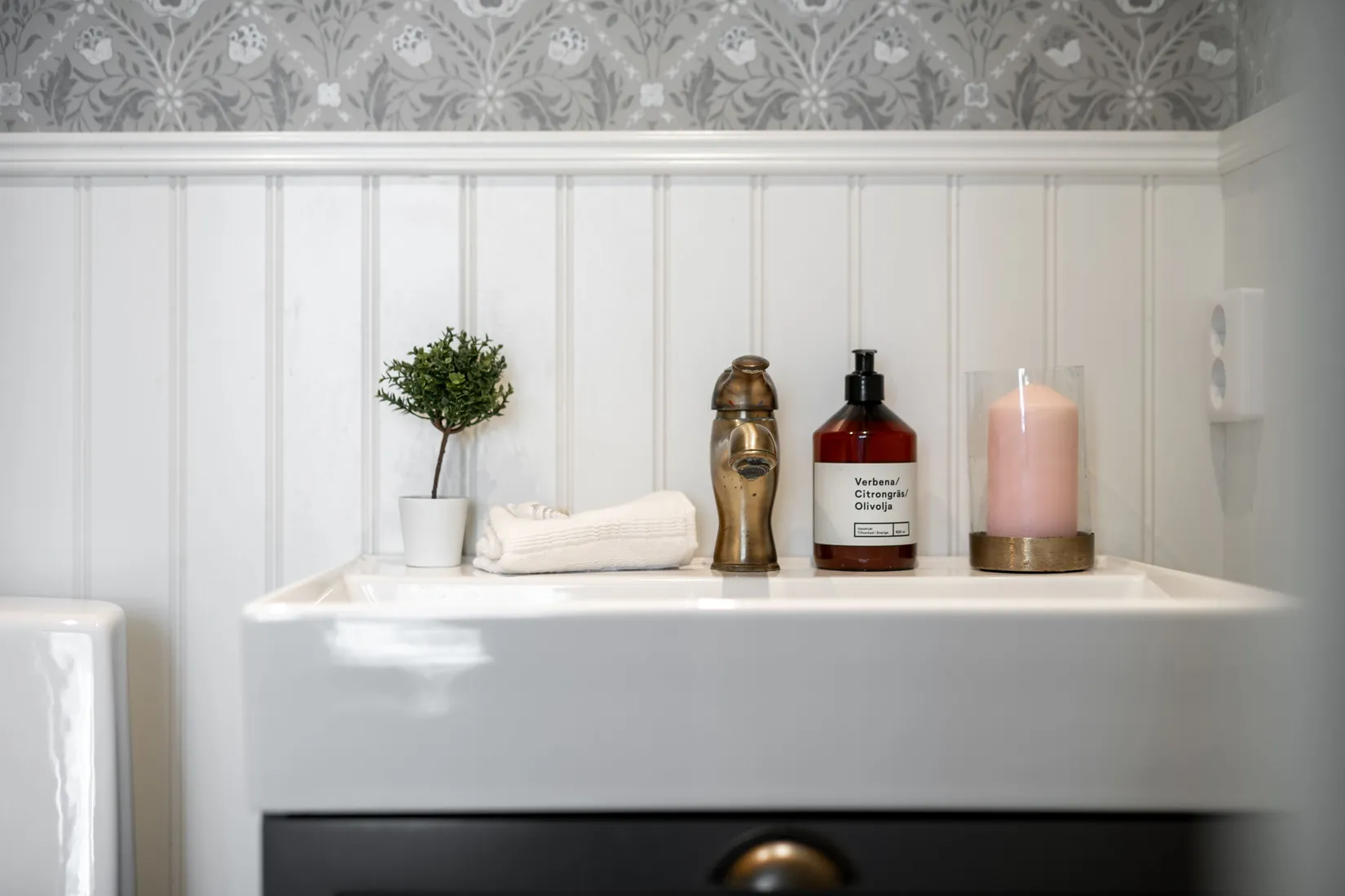 Villa, Oskarsvägen 39, Öster, Örebro