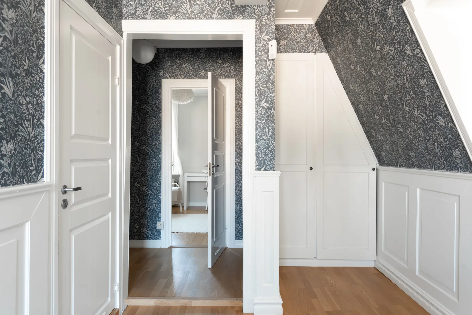 Villa, Oskarsvägen 39, Öster, Örebro