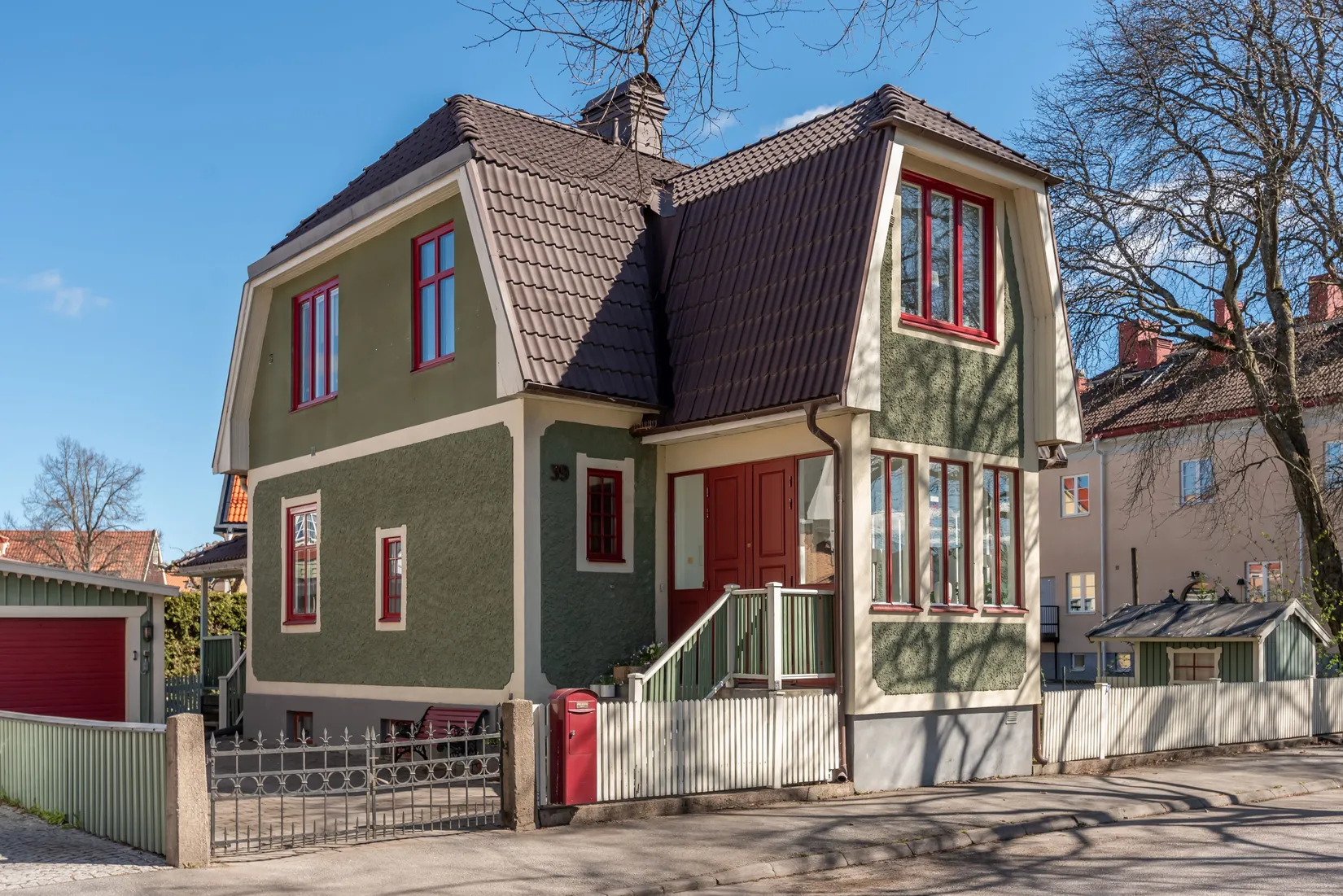 Villa, Oskarsvägen 39, Öster, Örebro