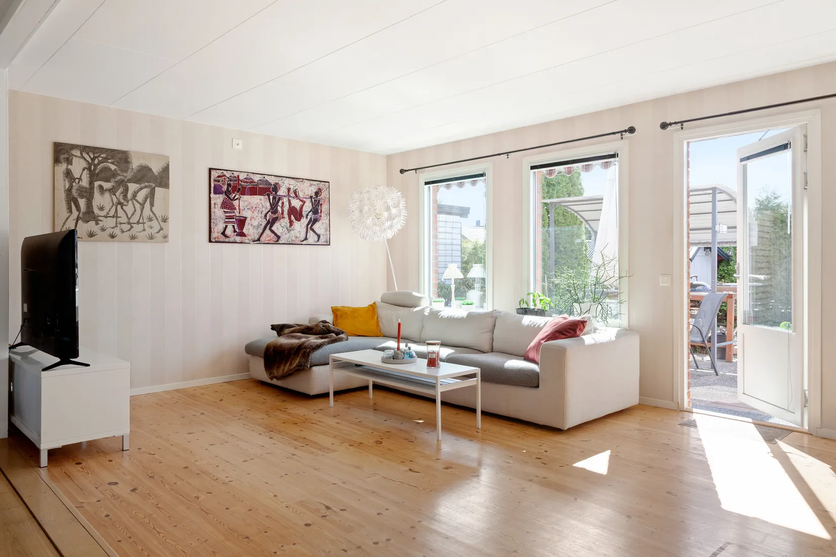 Villa, Höders väg 11, Svalsta, Nyköping