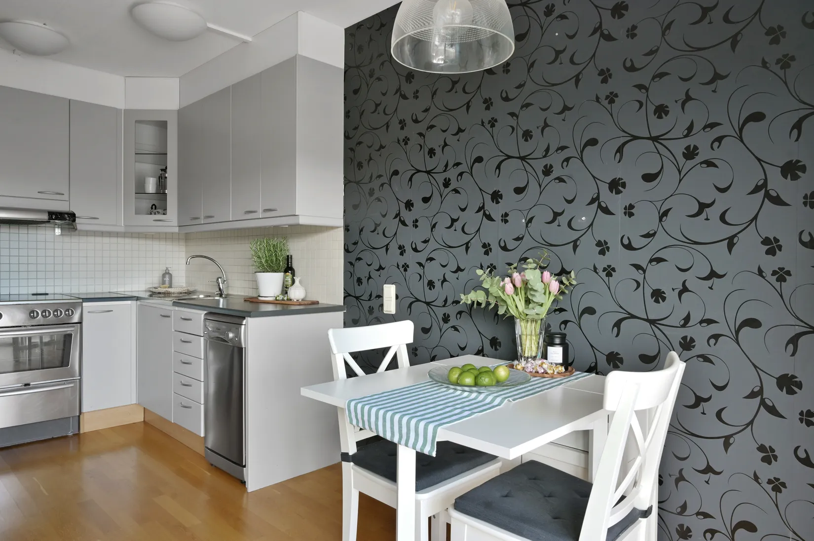 Bostadsrätt, Axel Wennergrens väg 8, Centrala Tyresö, Tyresö