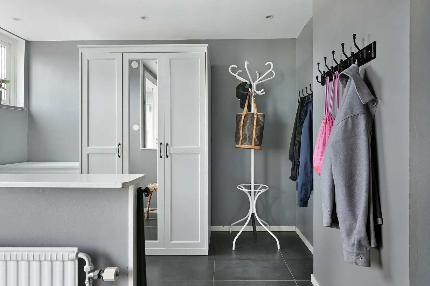 Villa, Radhus, Akvarievägen 11, Tyresö