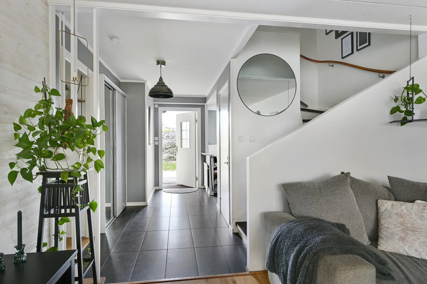 Villa, Radhus, Akvarievägen 11, Tyresö