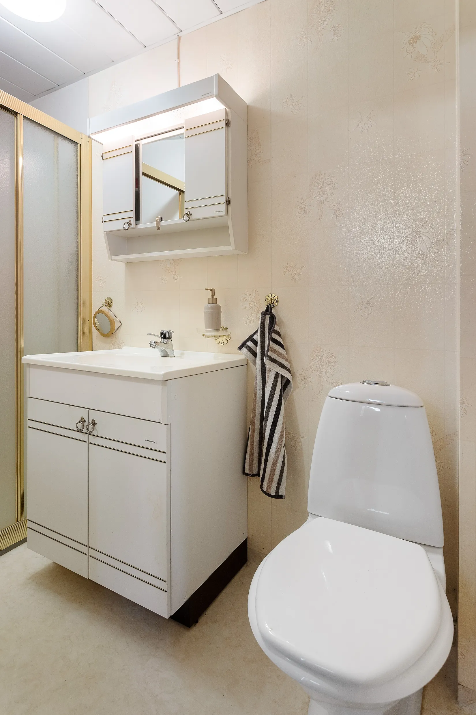 Radhus, Stavstensvägen 123, Väster, Trelleborg