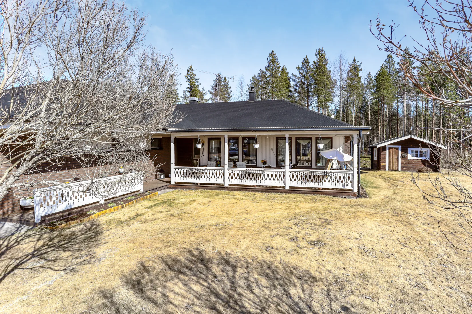 Villa, Ökbäcksvägen 18, Vindeln