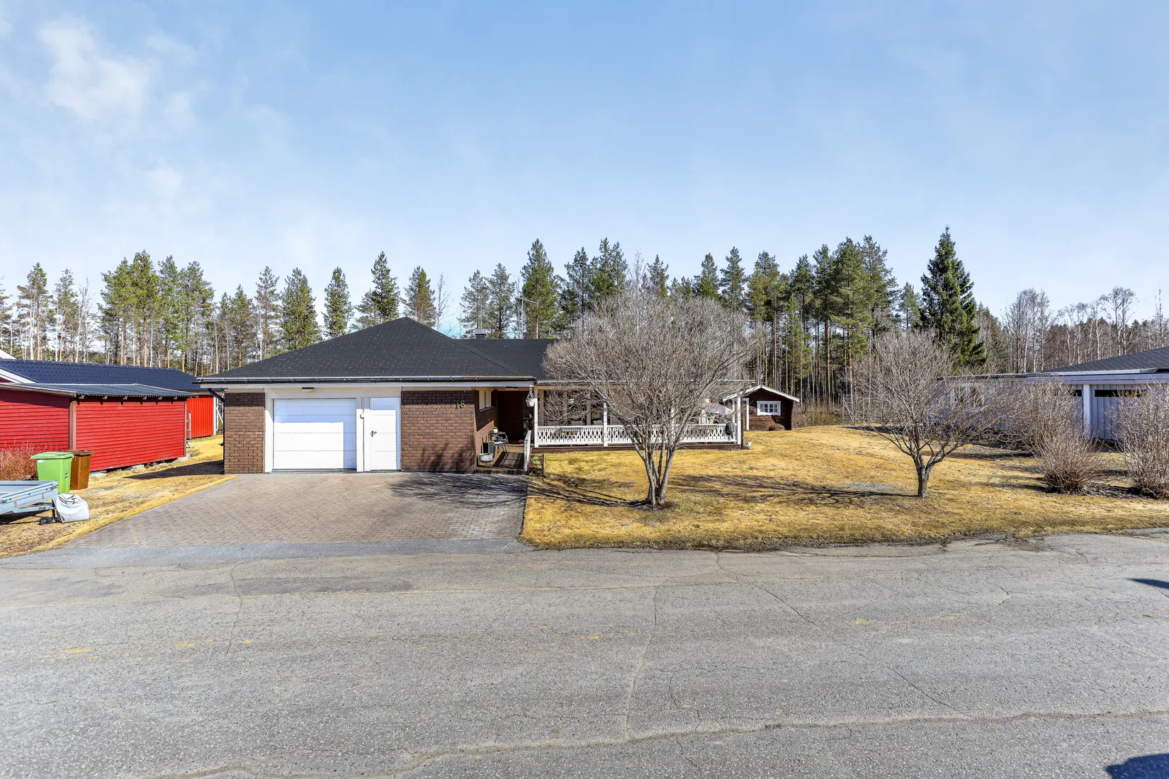 Villa, Ökbäcksvägen 18, Vindeln