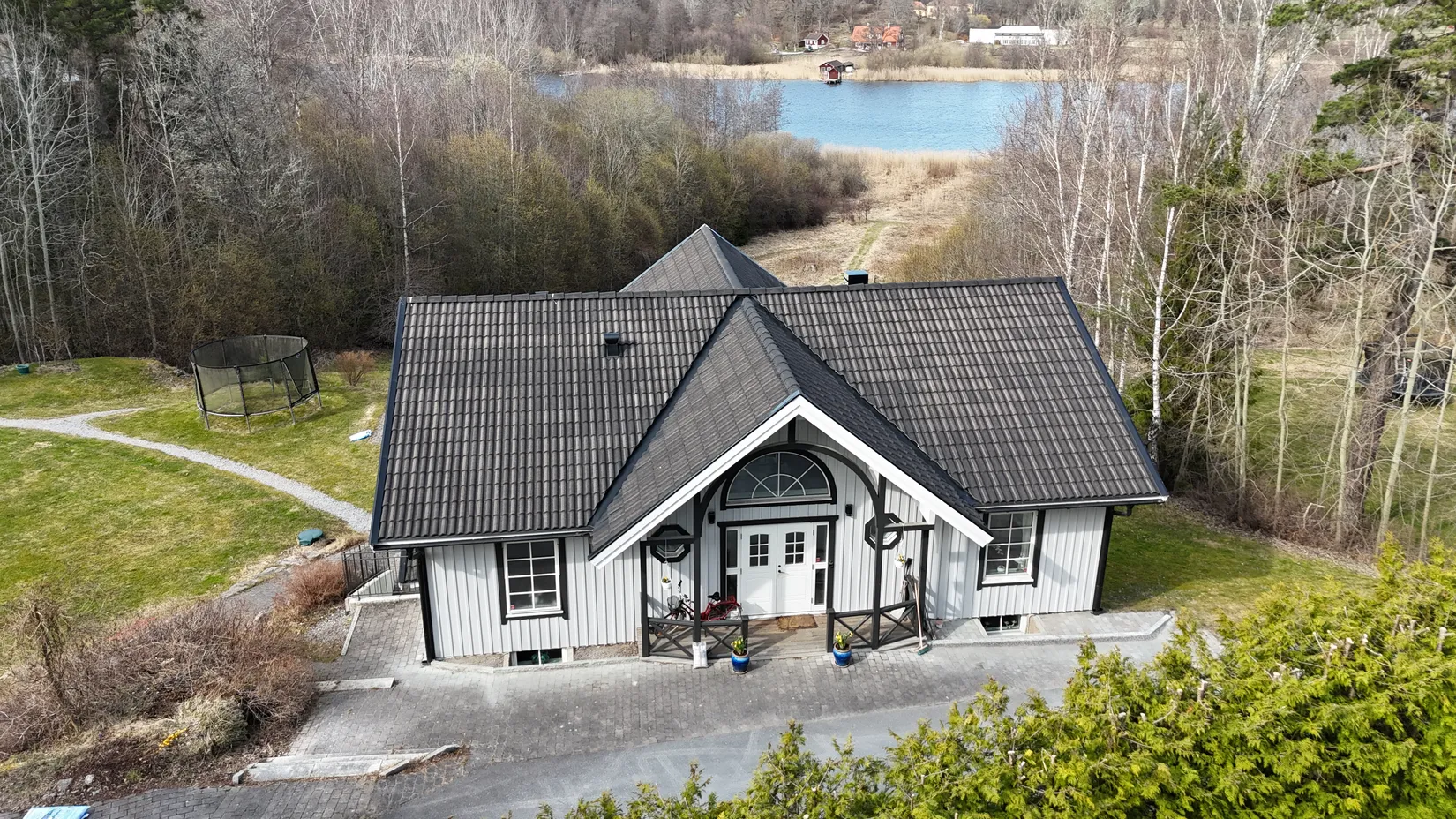 Villa, Bergsrundan 4, Helgö, Ekerö