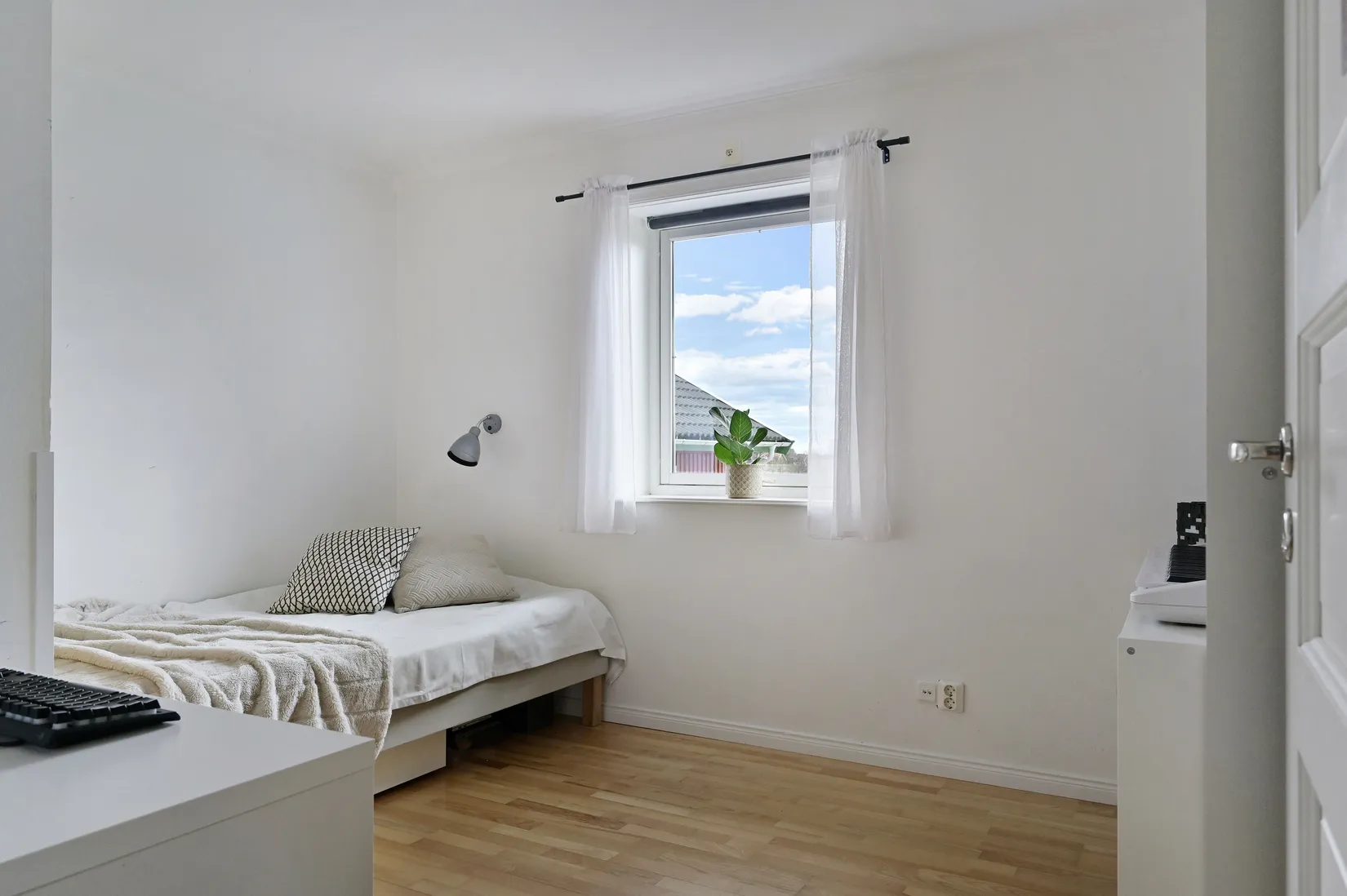 Villa, Skoghemsvägen 18, Ekerö