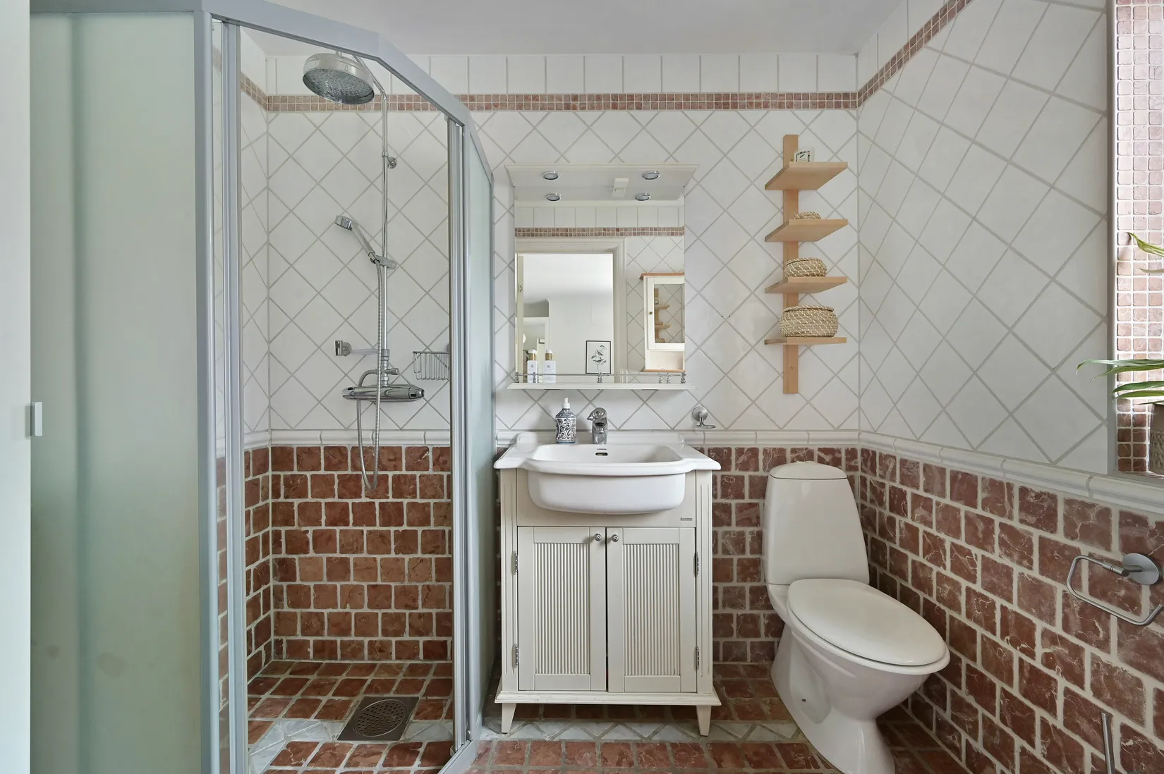 Villa, Skoghemsvägen 18, Ekerö