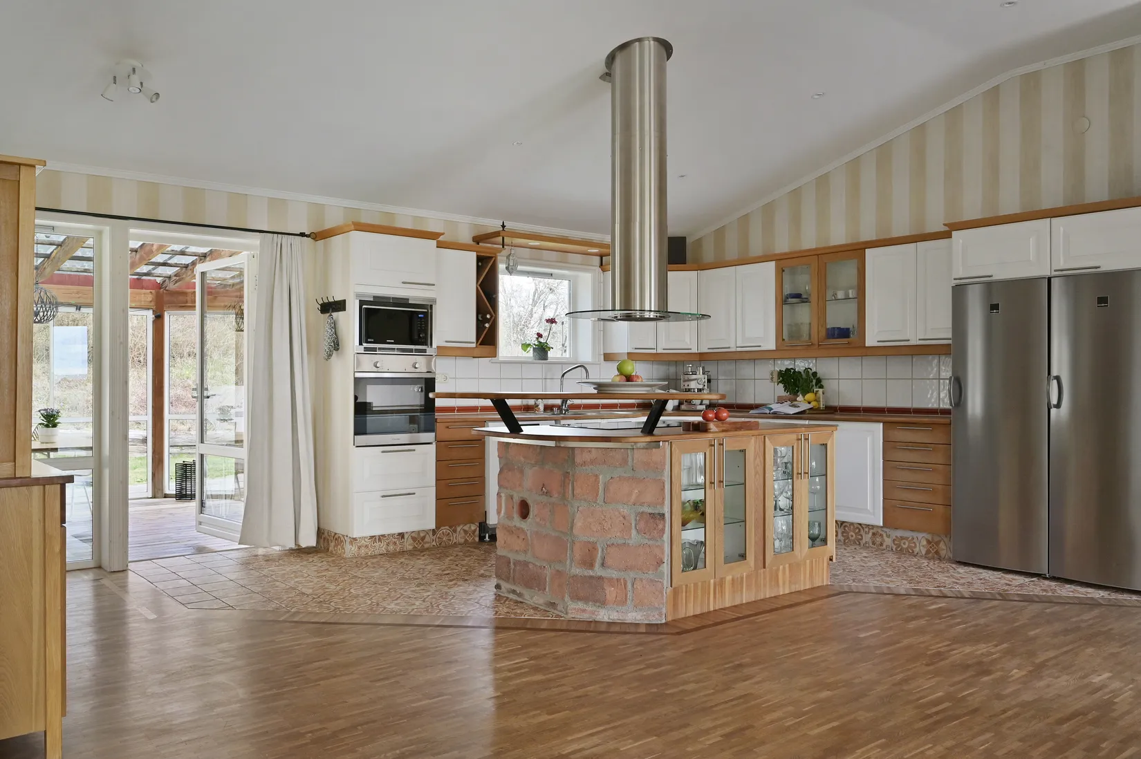 Villa, Skoghemsvägen 18, Ekerö