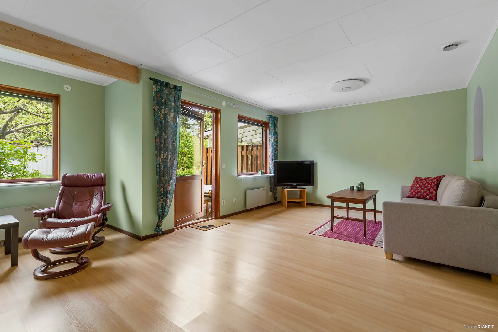 Villa, Radhus, Russingränd 3, Viksjö, Järfälla