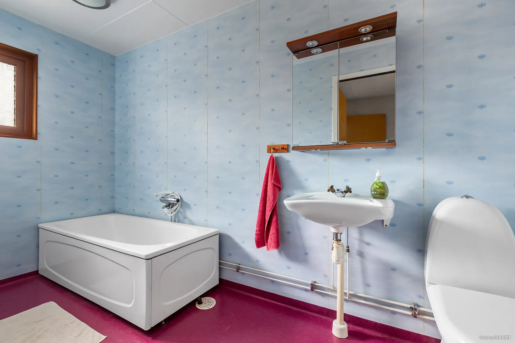 Villa, Radhus, Russingränd 3, Viksjö, Järfälla