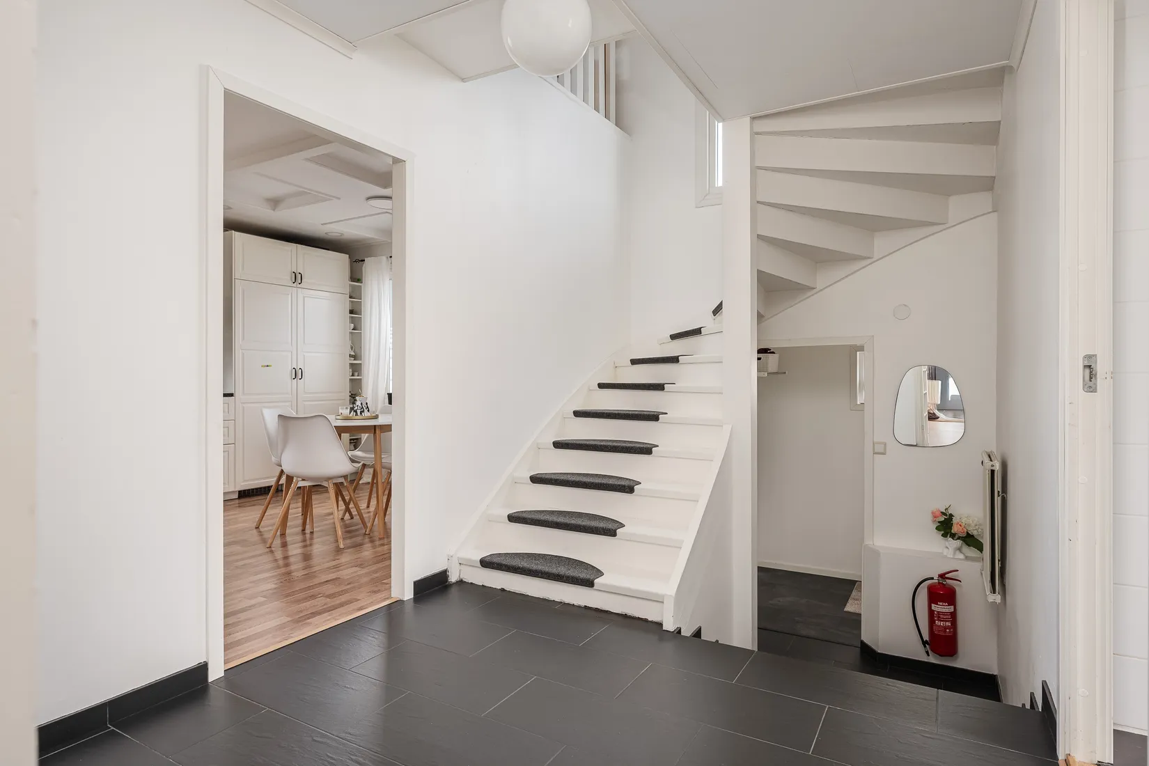 Villa, Institutsgatan 31, Gådeåstaden, Härnösand