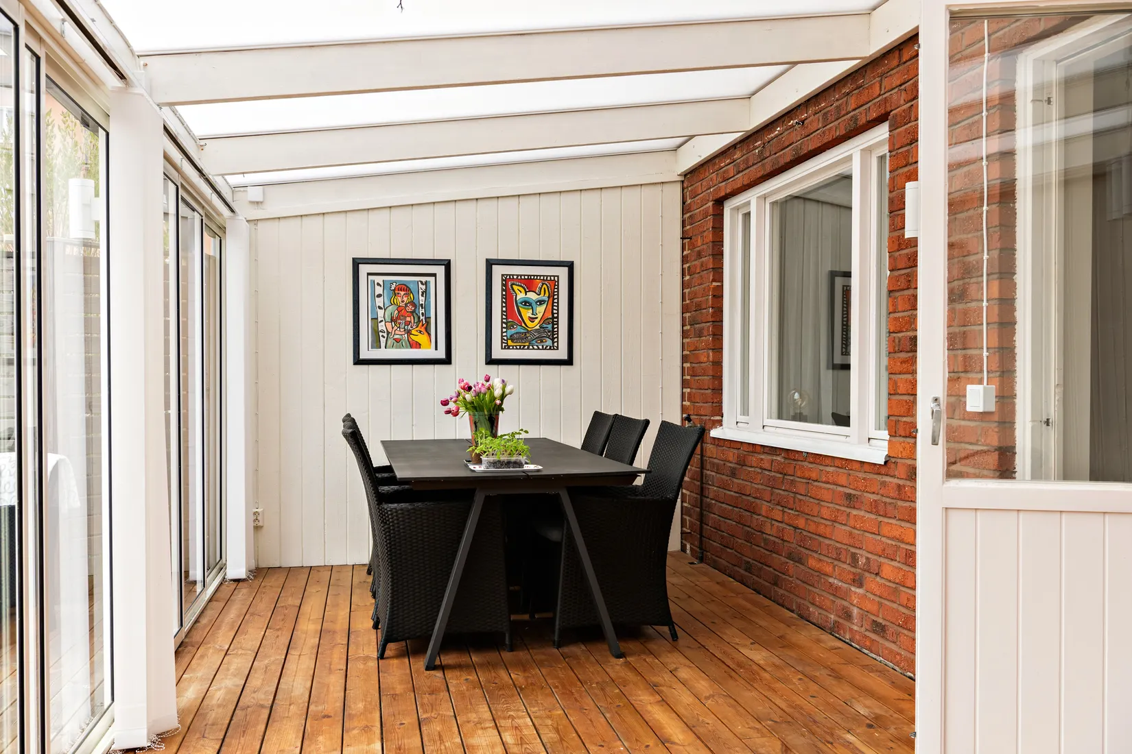 Radhus, Odingatan 26, Kungsängen, Sala