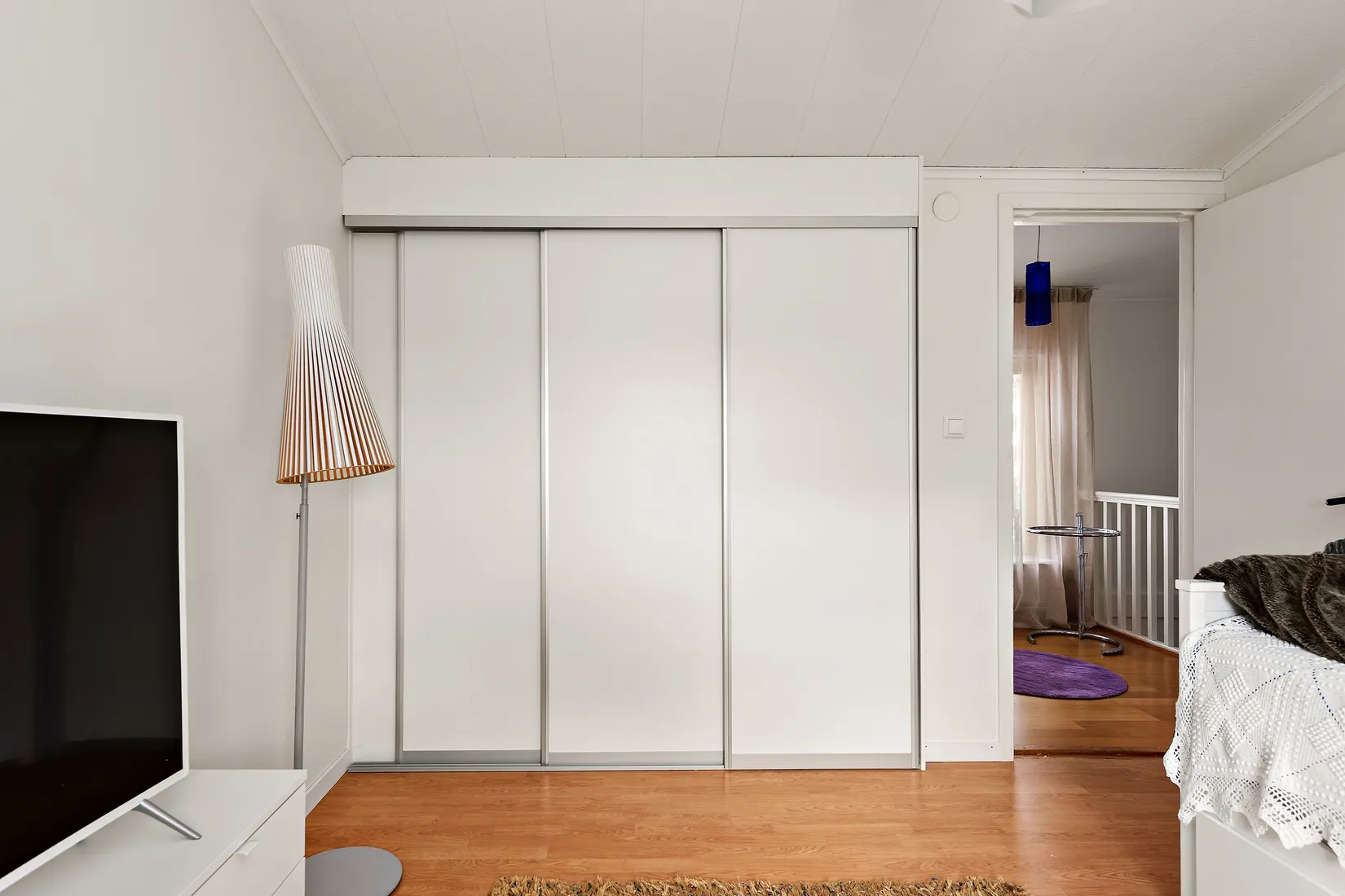 Radhus, Odingatan 26, Kungsängen, Sala