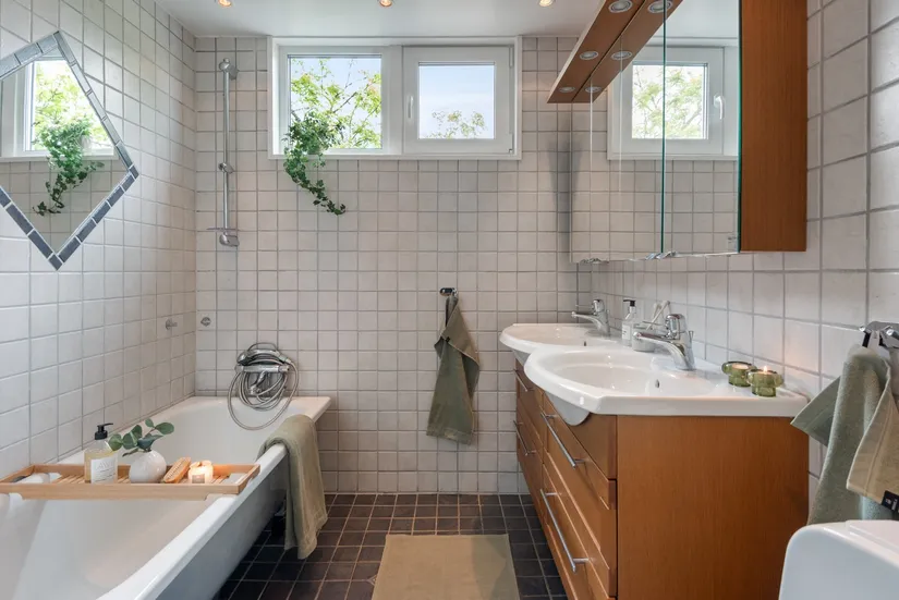 Radhus, Skotvägen 8, Saltsjöbaden Båthöjden, Nacka