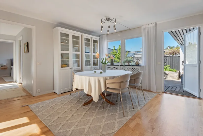 Radhus, Skotvägen 8, Saltsjöbaden Båthöjden, Nacka