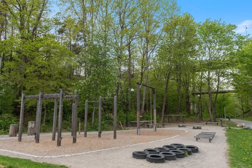 Radhus, Skotvägen 8, Saltsjöbaden Båthöjden, Nacka