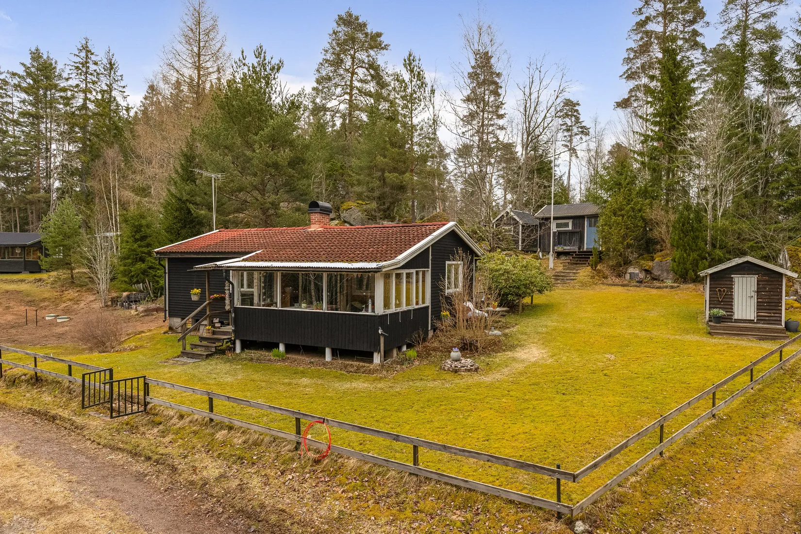 Fritidshus, Åsen Klippnäset 90, Töreboda