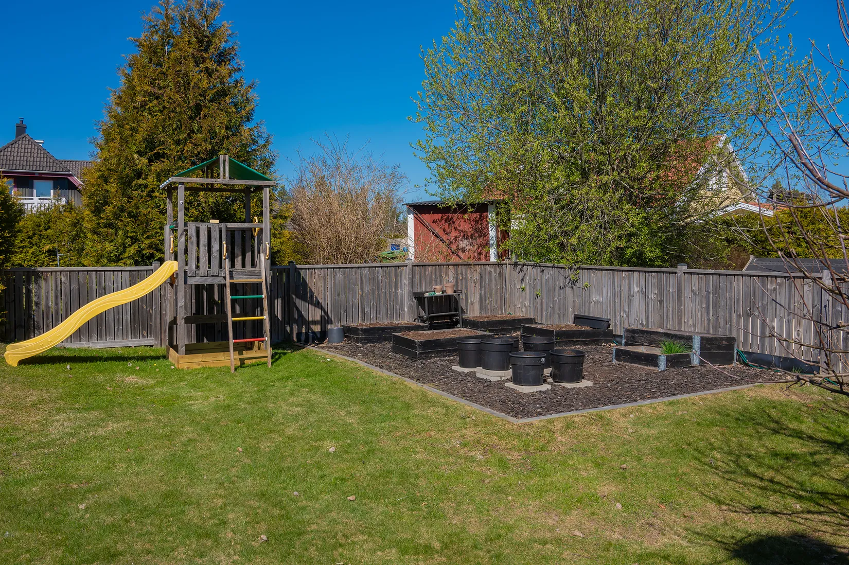 Radhus, Laggkärlsvägen 32A, Huddinge - Kästa, Huddinge