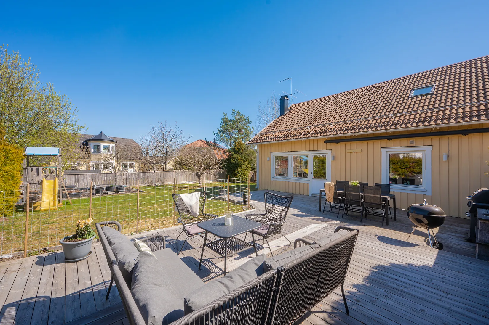 Radhus, Laggkärlsvägen 32A, Huddinge - Kästa, Huddinge